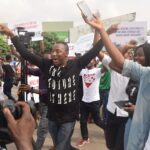 BREAKING: DSS Operatives reportedly Abduct Sowore Inside Abuja Court After Judge Orders Kuje Prison Remand